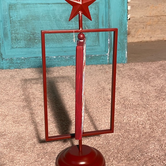 BNWT 4th of July decor. 16” tall, 6” wide, metal, flippable sign. Super cute! - Picture 4 of 5
